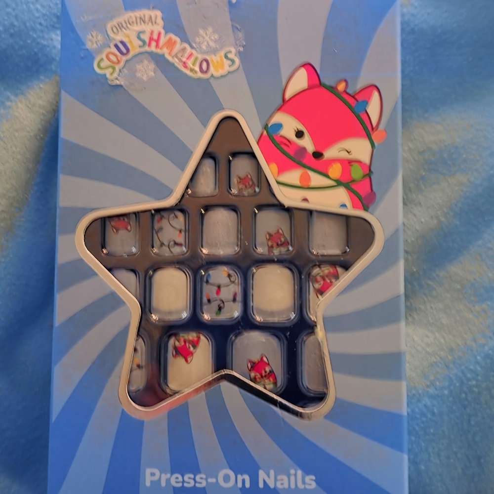 Soul Swallows Press-On Nails